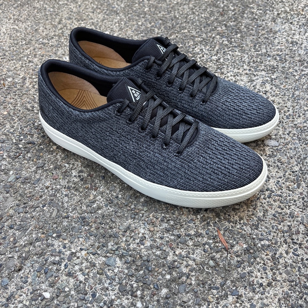Brandblack August 2